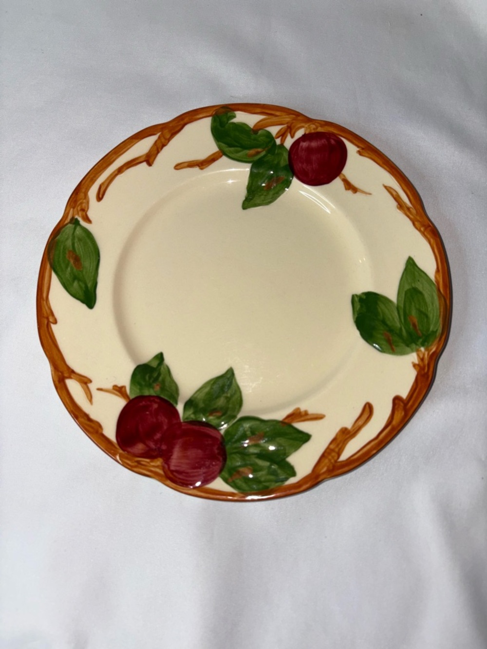 Franciscan Apple Set of 3 Small Plates 8” Vintage USA Hand Painted - Picture 2 of 8